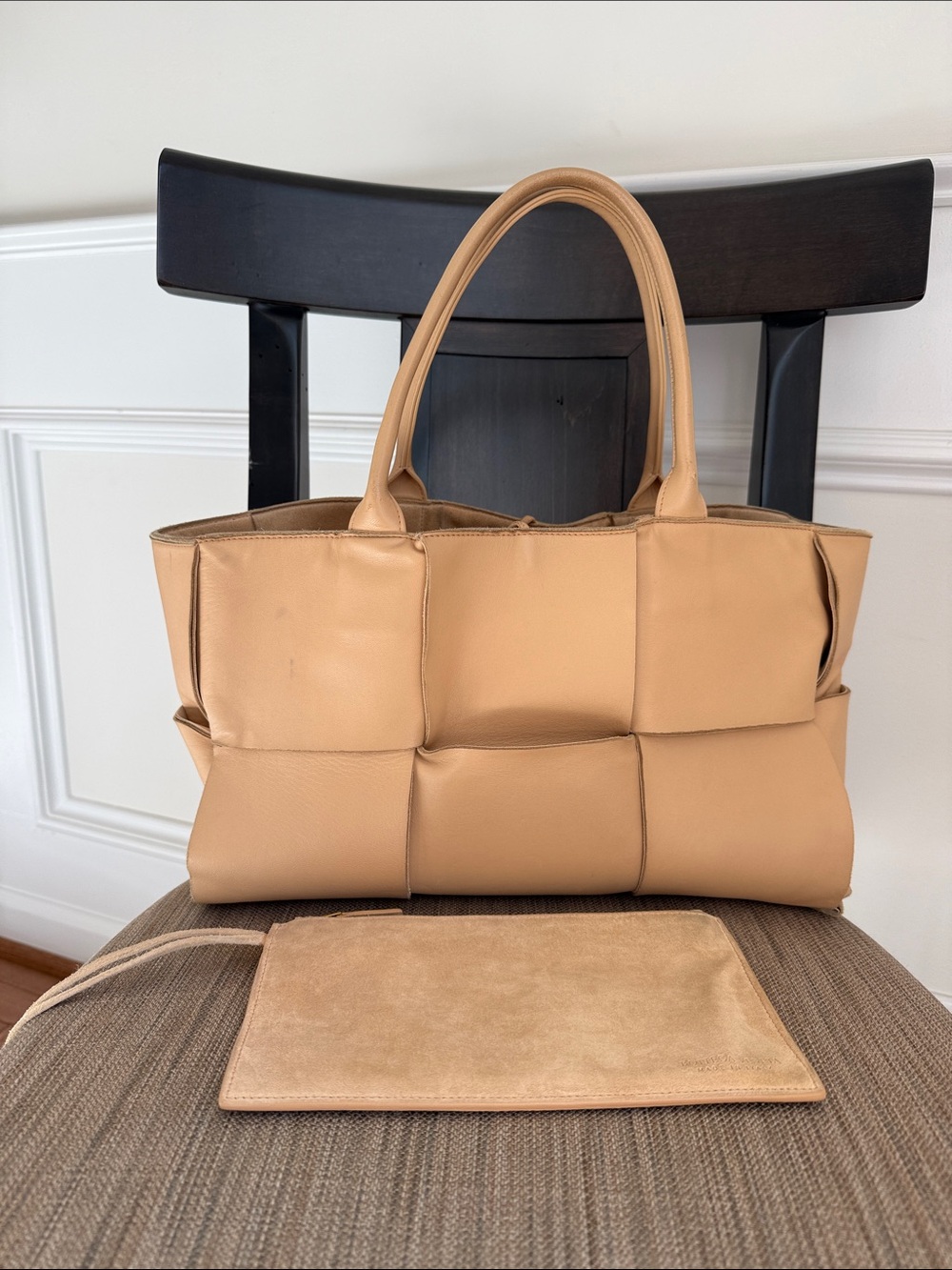 Bottega Veneta Arco Intrecciato Tote in Camel